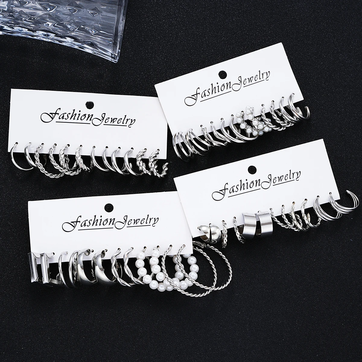 24 Pcs Fashion Vintage Hoop Earrings Set for Women Boho Metal Circle Geometric Twist Pearl Studs Earrings Trendy Jewelry Gifts 5