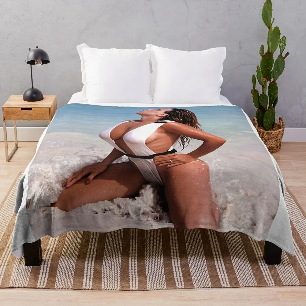 

Beautiful Girl Photo In Beach Sexy Body Throw Blanket Decorative Sofa Beach Blankets