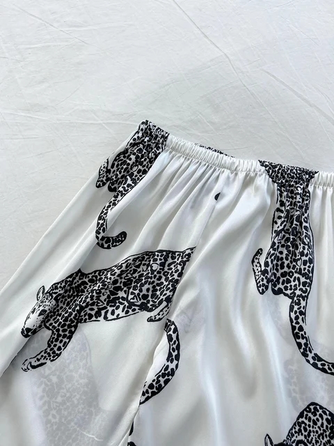 Conjunto de pijama con pantalones largos y tirantes con estampado de leopardo y cuello en V, cómodo y moderno, 2 uds. 6