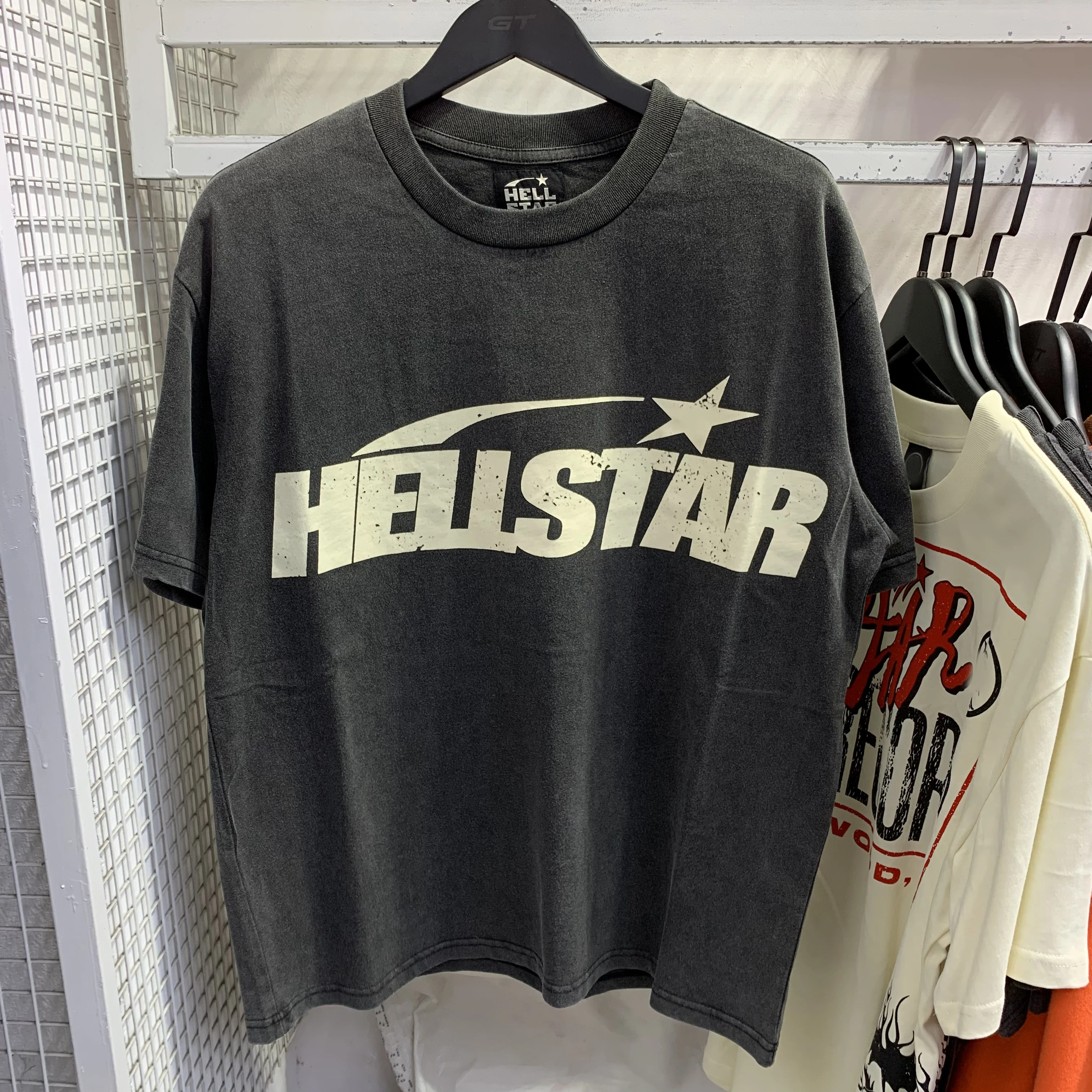 

Футболка с коротким рукавом, с логотипом Hellstar