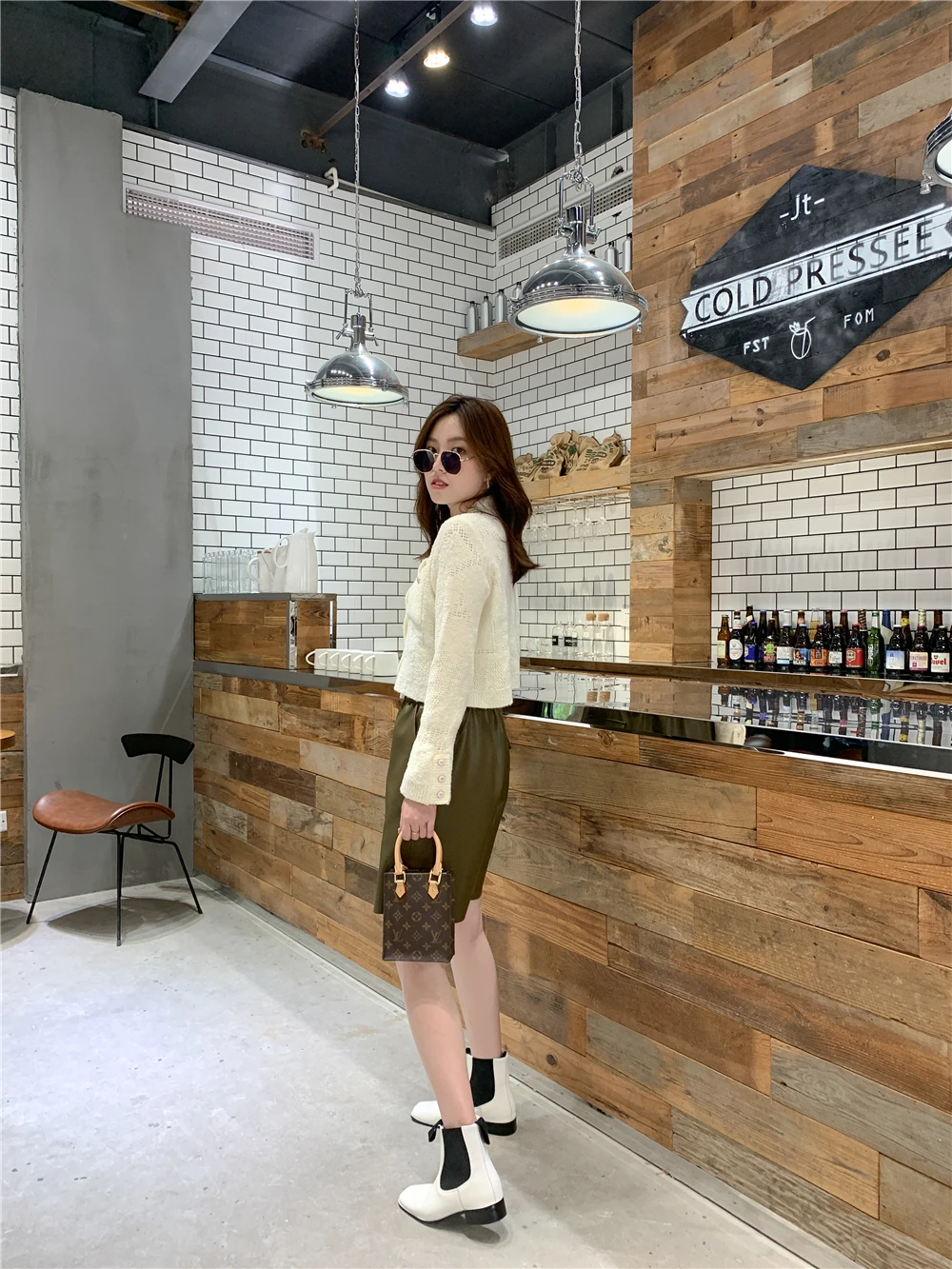 womens clothing Pu Leather Shorts Women 2022 Spring Summer High Waist Loose Wide Leg Pants Outerwear E Girl Streetwear Casual Sweatshorts bike shorts