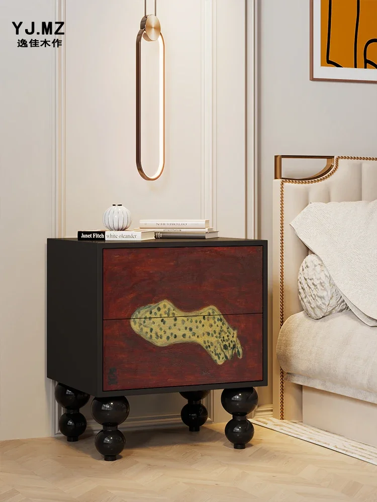 Рисунок 5 - Американский Ретро прикроватный шкаф