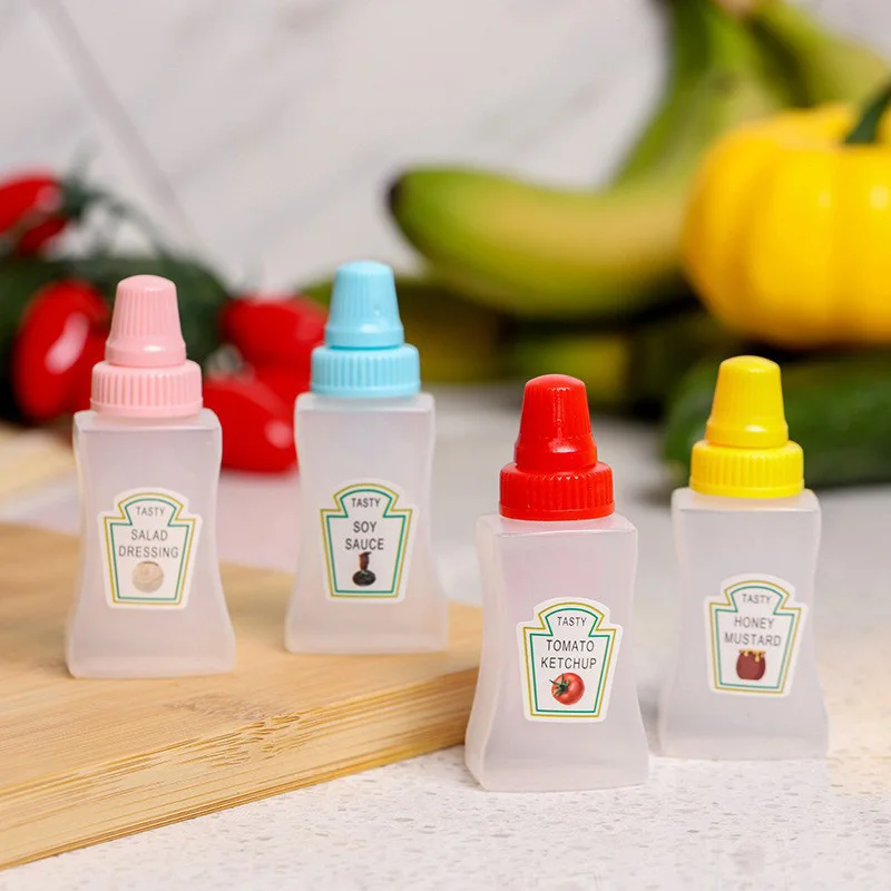 4-6Pcs Tomato Sauce Bottle 23ml Seasoning Squeeze Bottle Plastic Portable Mini Container Bottle Suitable For Adults, Offices