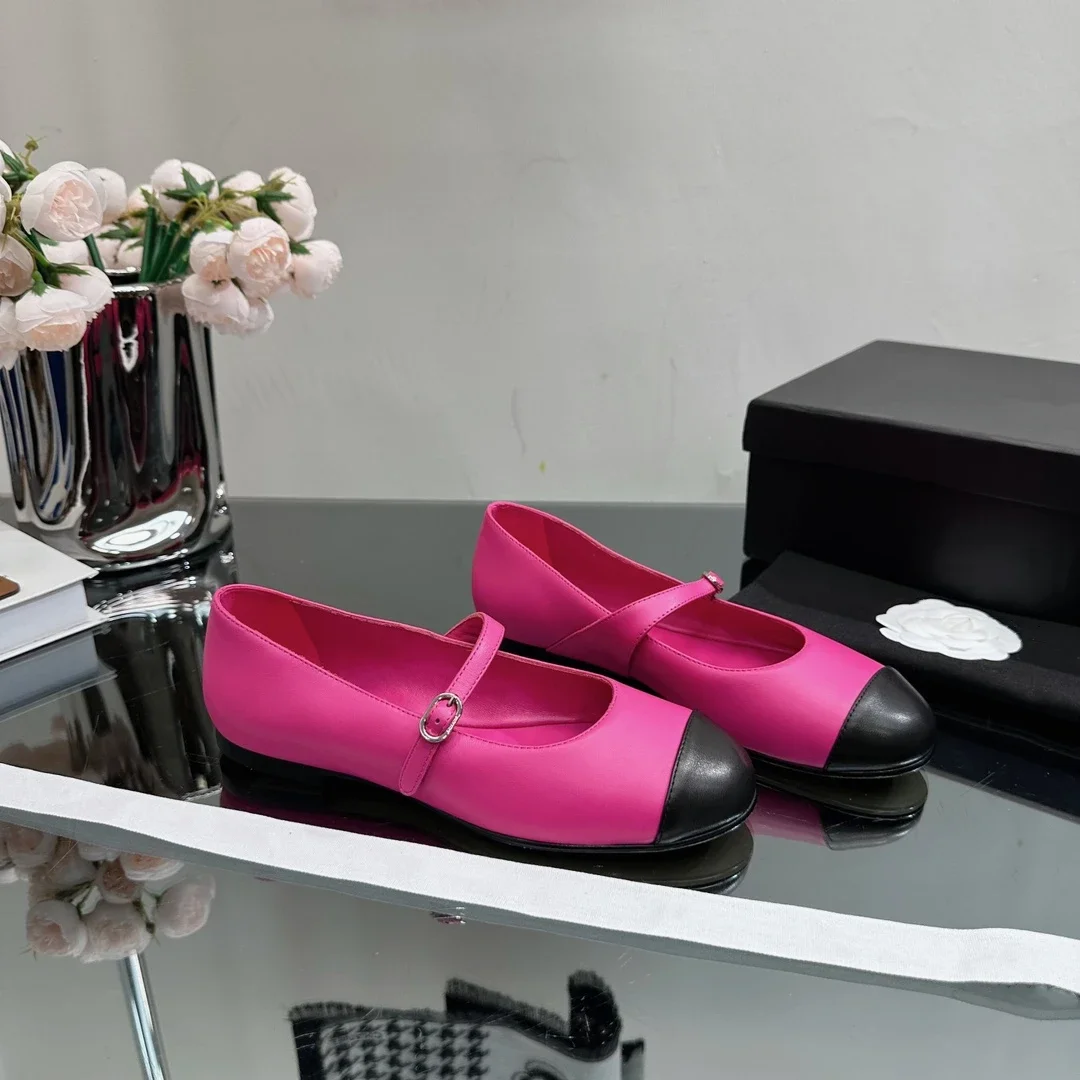 

Женские балетки из натуральной кожи, с круглым носком