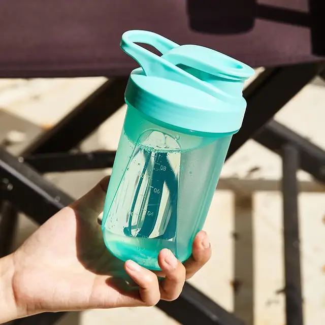 Fitn Protein Poer aker Cup Sport Water Bottle Men Women Outdoor Portable Stirring Cup Sc Milk Coffee Meal 300ml