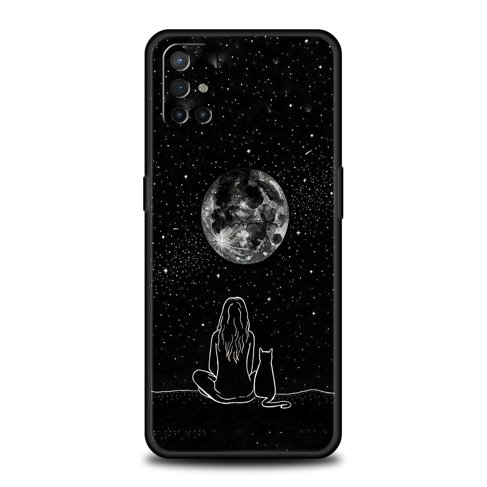 Black Cat Line Design Phone Case - Sleek and Stylish Cover