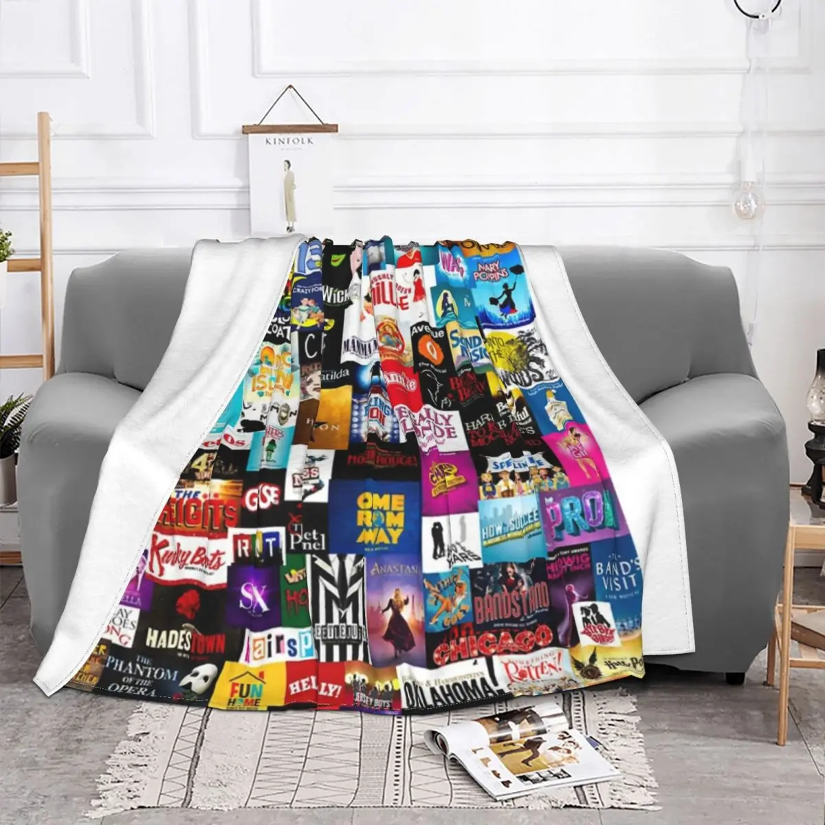 ���� �� �ΰ� �ö��� �ʵ����� ���, �� ���� ħ�� ���� ���� �繫�ǿ�