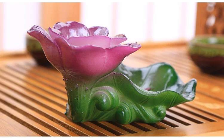 Chinese handicrafts Lotus Statue Tea Pet Resin Color-Changing Lucky flower Figurine Feng Shui Home Ornaments Tea accessories