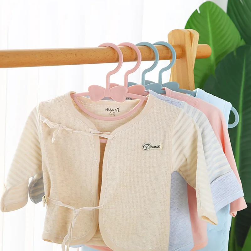 10pcs Portable Children Coats Storage Hanger Closet Organizer Baby Hangers  Display Hangers Windproof Kids Clothes Hanger Racks - AliExpress