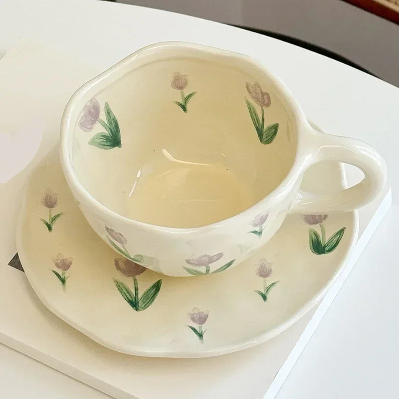 Coffee Cup Saucer Set Teapot Cup Set Flower Pattern Coffee Mug Set Painted Ceramic Coffee Cute Girl Water Hand-painted Underglaze Color Mug Gift for Festivel Present