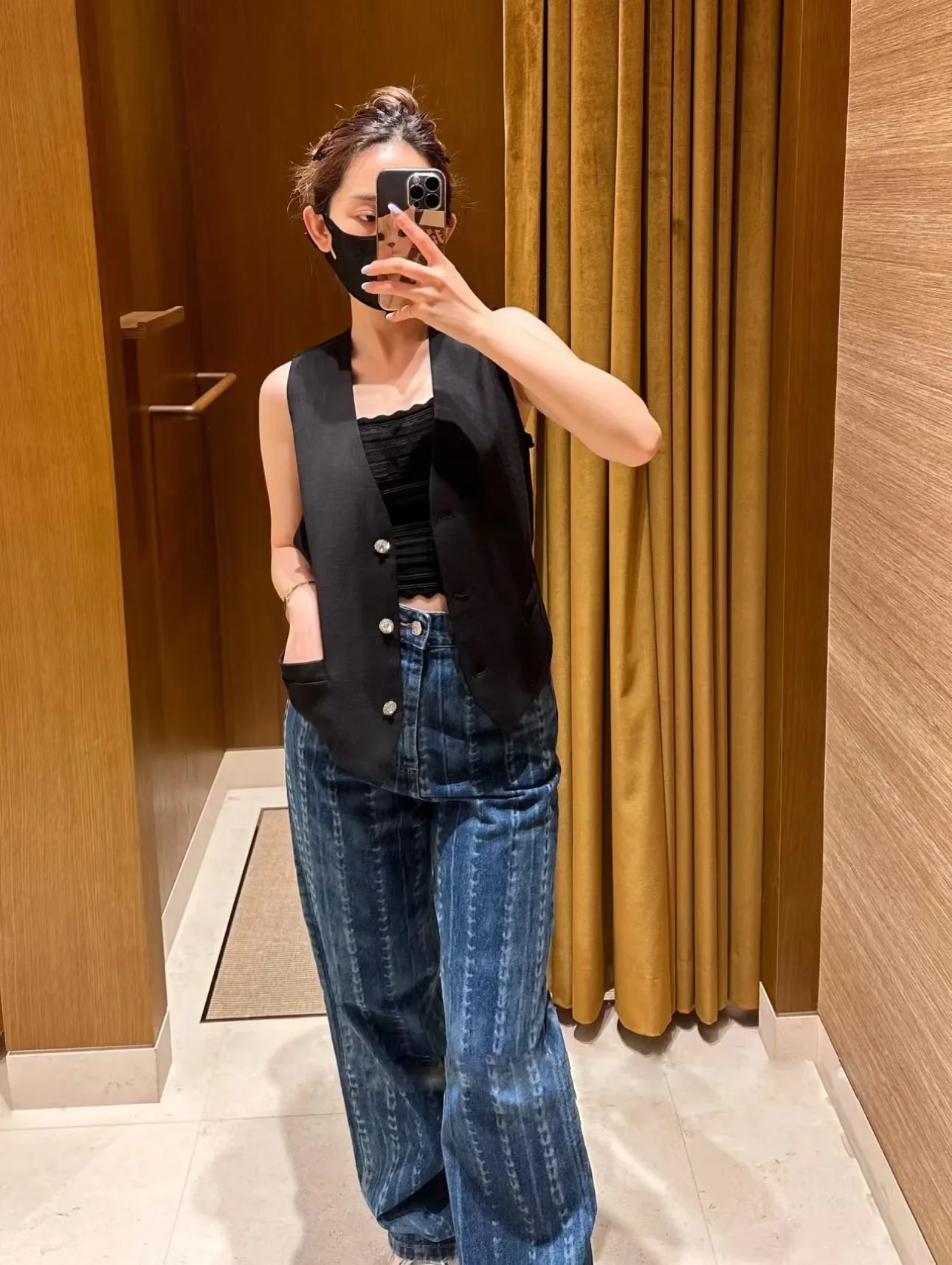 

Женский черный жилет, пальто с V-образным вырезом, на пуговицах