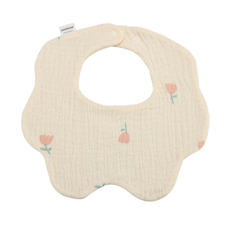 Рисунок 6 - Нагрудники для новорожденных