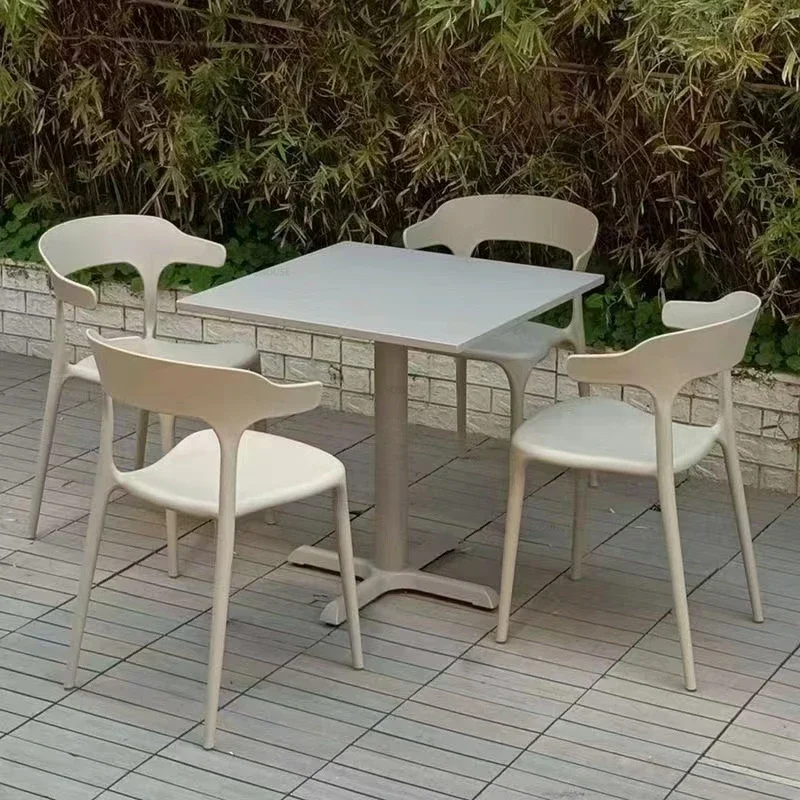 4 chairs 1 table-B