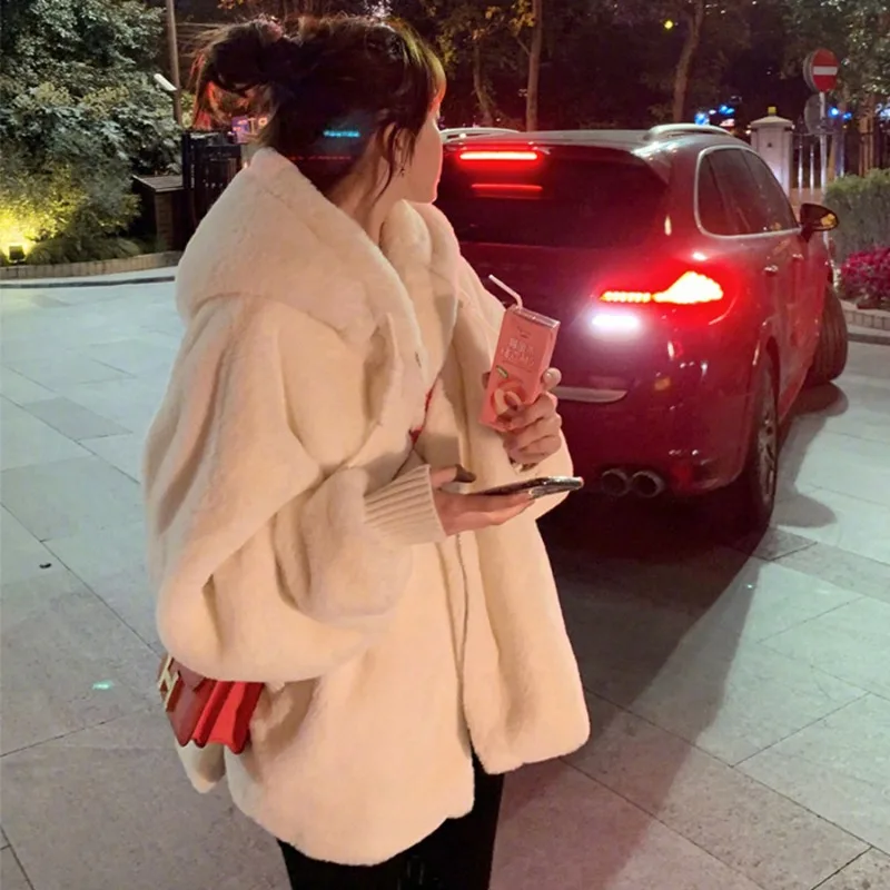 Winter Hooded Faux Rabbit Fur Plush Women Jacket Imitation Lambwool Outwea Top White Coat Warm Furry Overcoat Casual Sobretudos