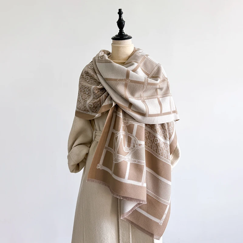 Elegant Leopard Print Scarf Imitation Cashmere Soft Warm Versatile Shawl Coldproof Windproof Blanket Scarf for Autumn Winter