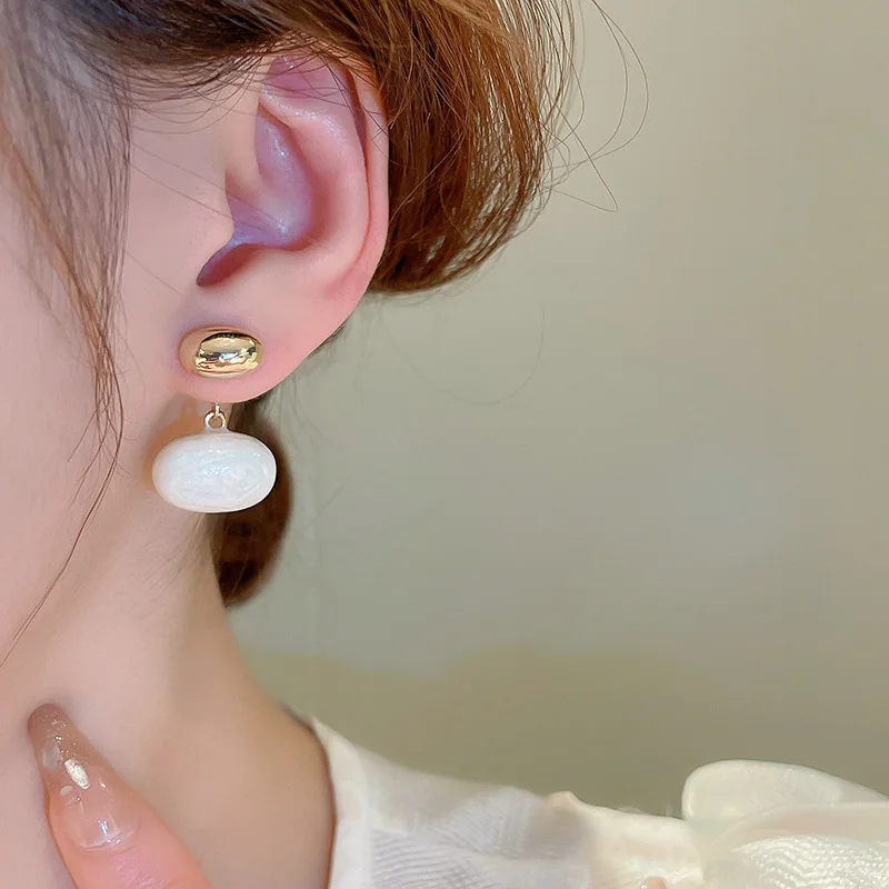 프렌치 우아한 골드 컬러 스플라이스 플랫 진주 귀걸이, 한국 패션 주얼리 파티, 여성 스위트 액세서리, 신상