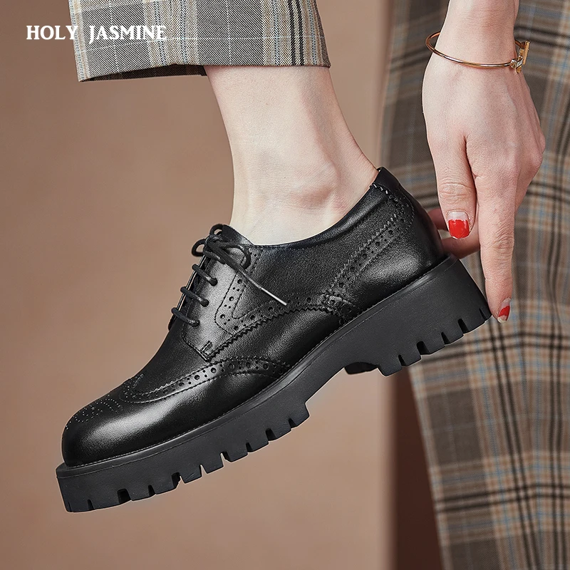 Luxury Designer Women Tractor Lace Up 
