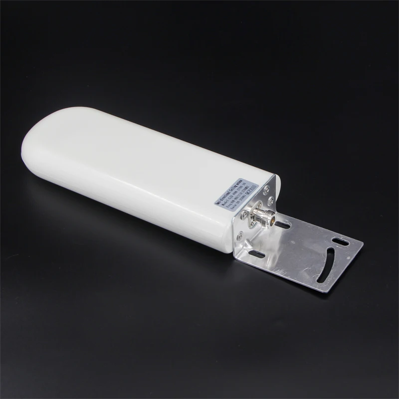 4G LTE flat panel directional Outdoor antenna GSM  698-2700mhz full-band high-gain antenna waterproof logarithmic antenna