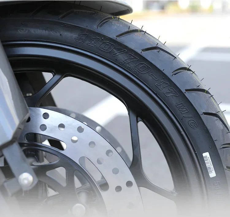 The latest motorcycle in New Year gift Christmas gift 10000w electric motorcycle direct sale, range 220