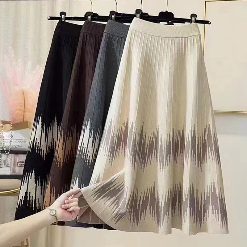 

Casual Printing Stripes Plus Size Knitted Skirts For Women Autumn Winter Elastic High Waist Loose Skirt Design A-line Long Skirt
