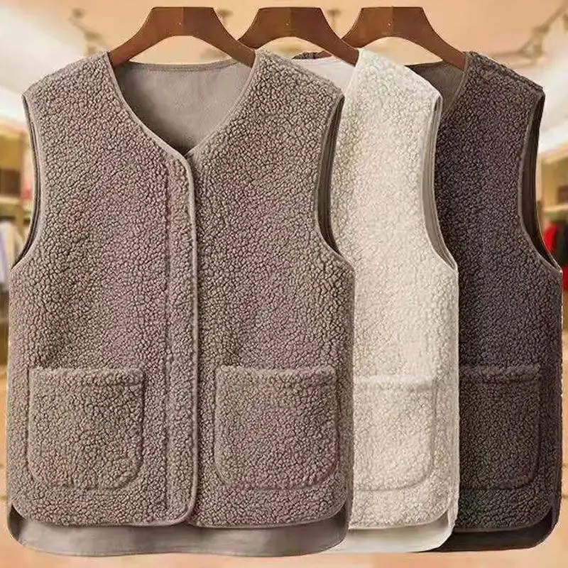 

New Lamb Vest Women's Winter Sleeveless Loose Vest Ladies V-neck Warm Thick Camisole Jacket Female Fashion Clothing
