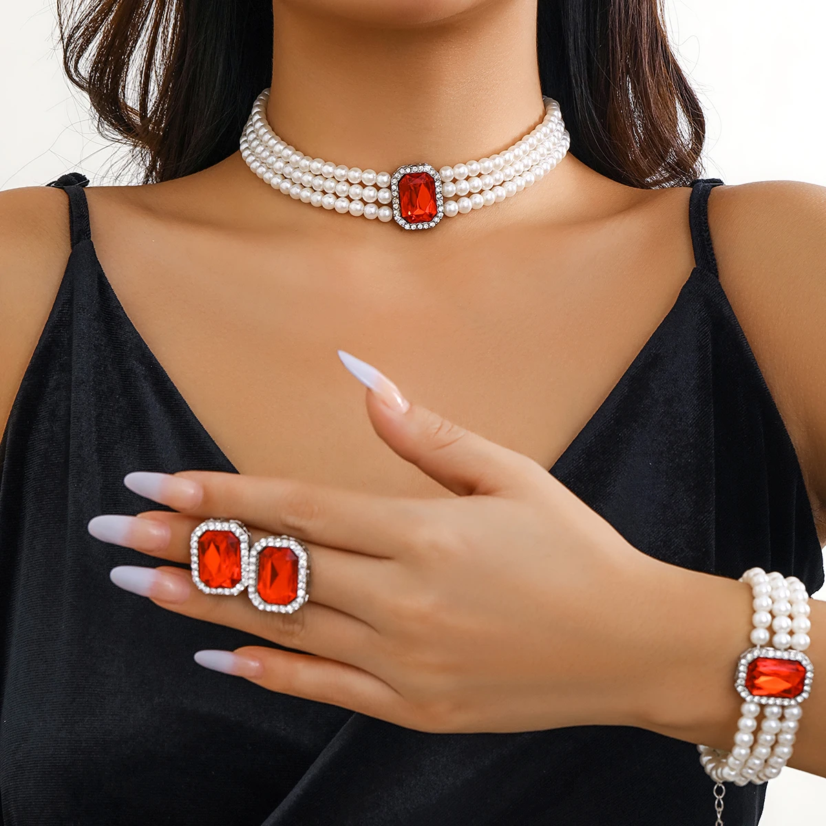 3Pcs Multilayer Imitation Pearl Crystal Chain Necklace Bracelet Women Wedding Bridal Goth Stud Earrings Jewelry Set Accessories