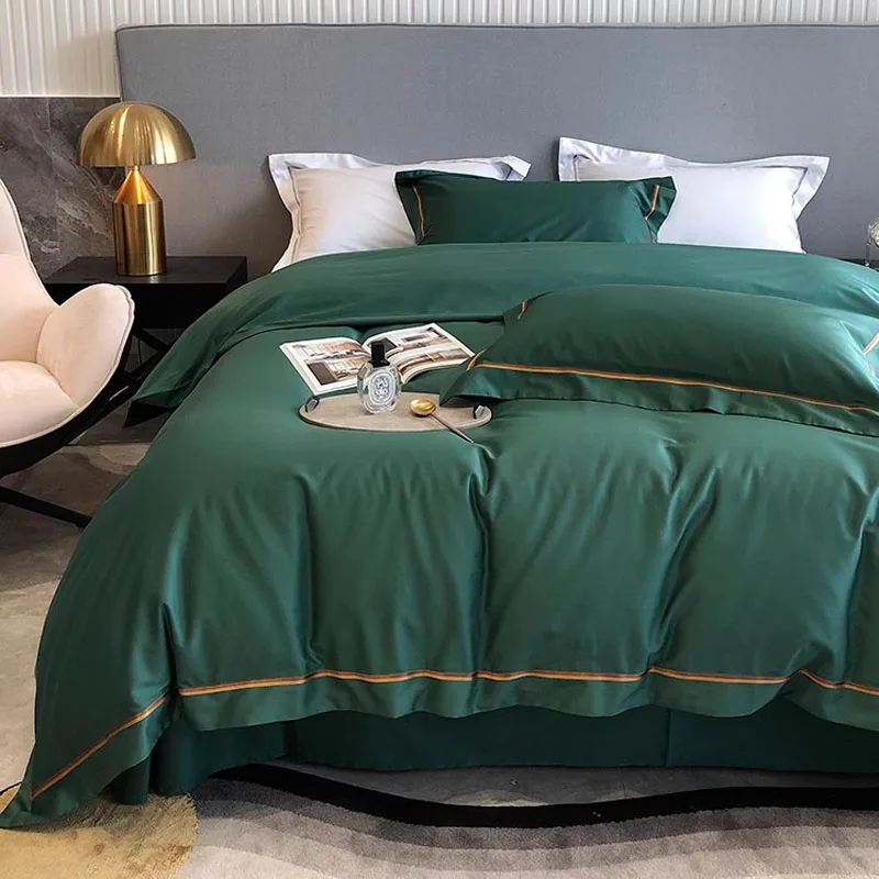 

2024 Newest Long-staple Cotton Four-piece Bed Linen Newest Plain Color Cotton Bedding Simple Nordic Style Fashion Green Color