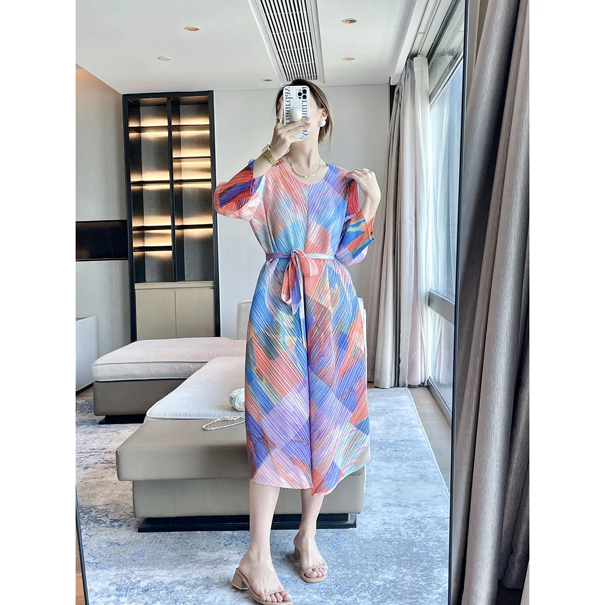 

2023 autumn new printed dress lace-up temperament elegant pleated long dress