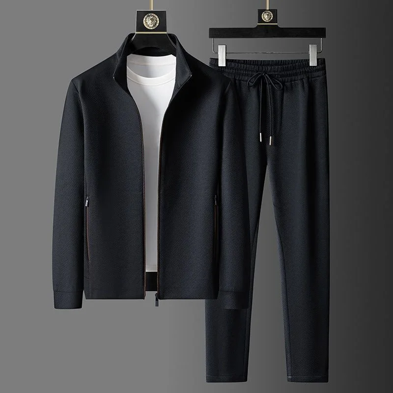 PlatiNum Tracksuit Detail 3