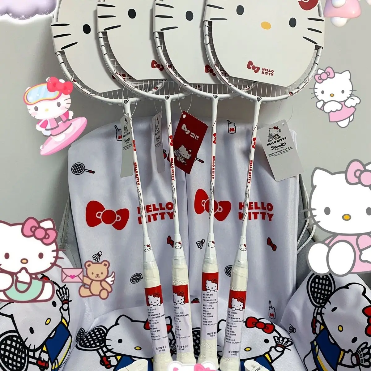 Animation peripheral Hello Kitty Hello Kitty badminton