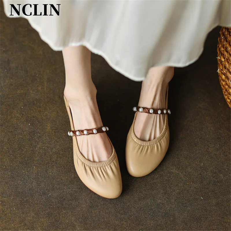 

2024 Spring/summer Cow Leather Mary Jane Shoes Woman Shoes Round Toe Chunky Heel Shoes Women Slip-On Low Heels Pumps For Women