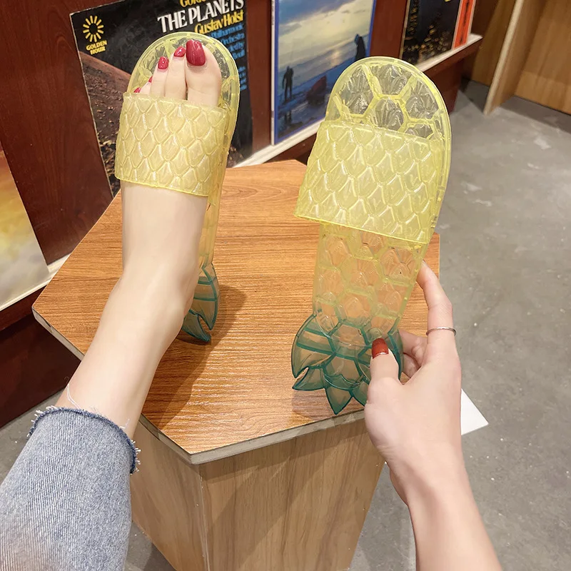Fruit-shaped Slippers Women's 2022 Summer New Crystal Sandals Indoor Non-slip Slippers Out Color Pineapple Beach Shoes