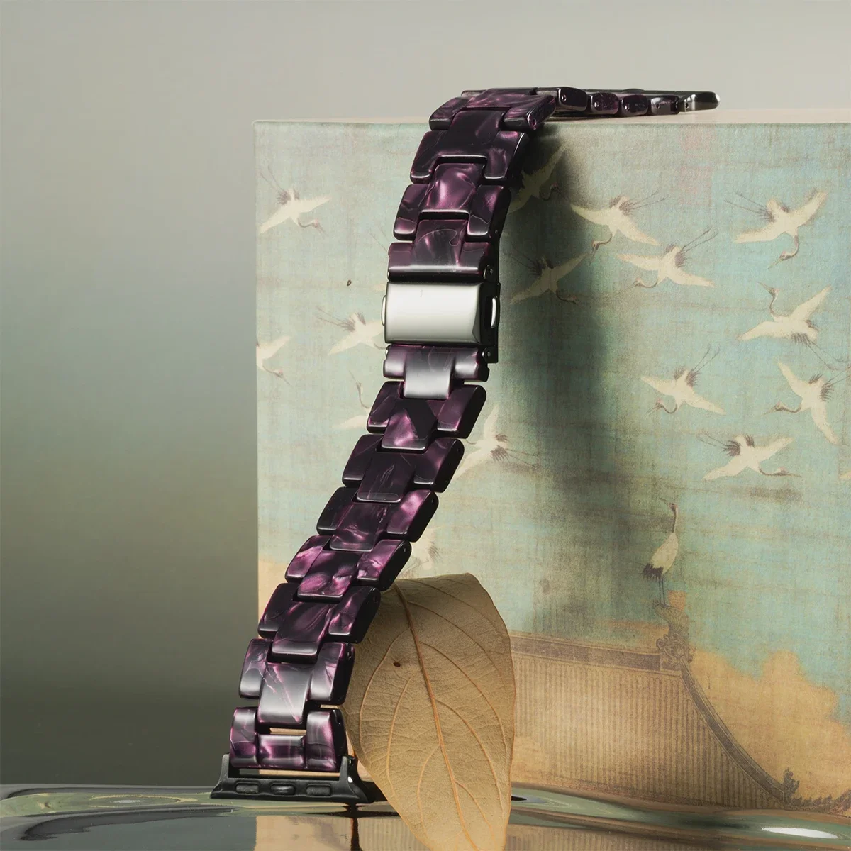 Sleek Resin Strap