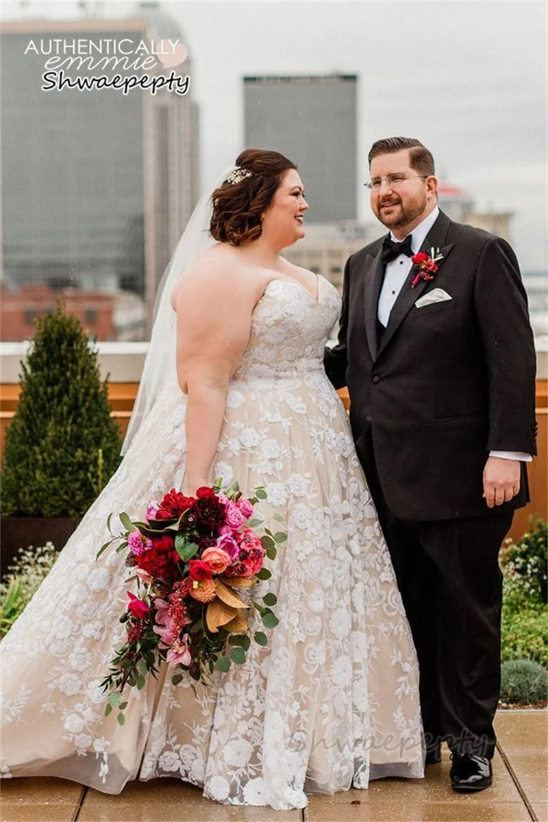 

Plus Size Lace Wedding Dress Sweetheart Corset A Line Country Bridal Gowns Floor Length Boho Garden Robe De Mariee 2023