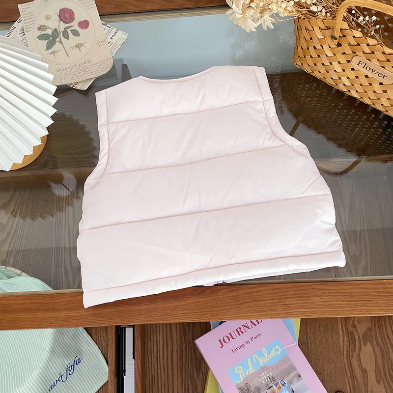  여아 조끼 민소매 딸기 자수 두꺼운 따뜻한 아동 여아 면 조끼 신상 겨울 어린 소녀 누빔 조끼