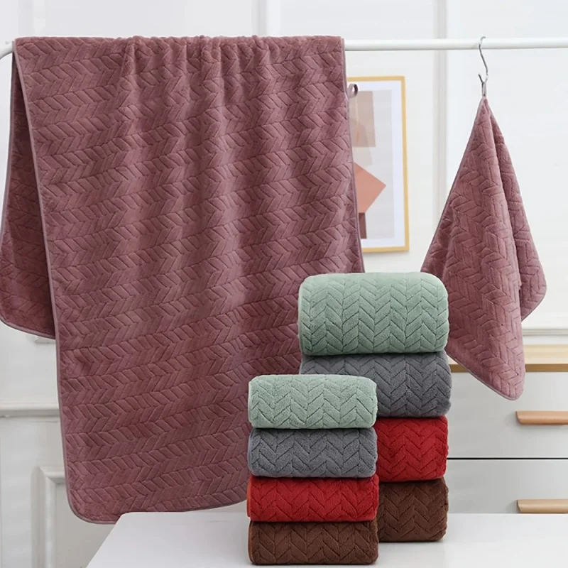 High Quality Thick Coral Velvet Bath Towel, Soft Absorbent Texture_voghion.com