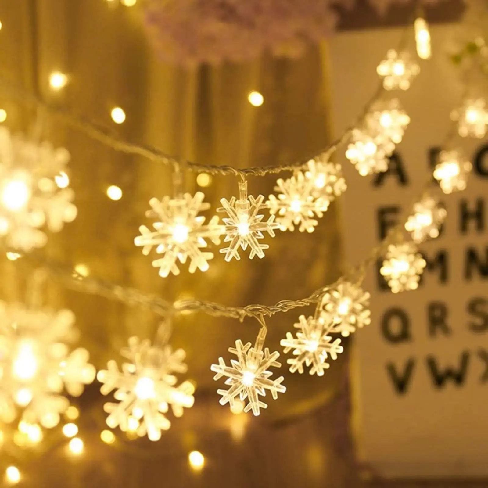 thumbnail image 1 of Guirnalda de luces LED con forma de copo de nieve, impermeable, para Navidad, jardín, patio, dormitorio, fiesta, decoración interior y exterior, regalos de Papá Noel, 1 of 5