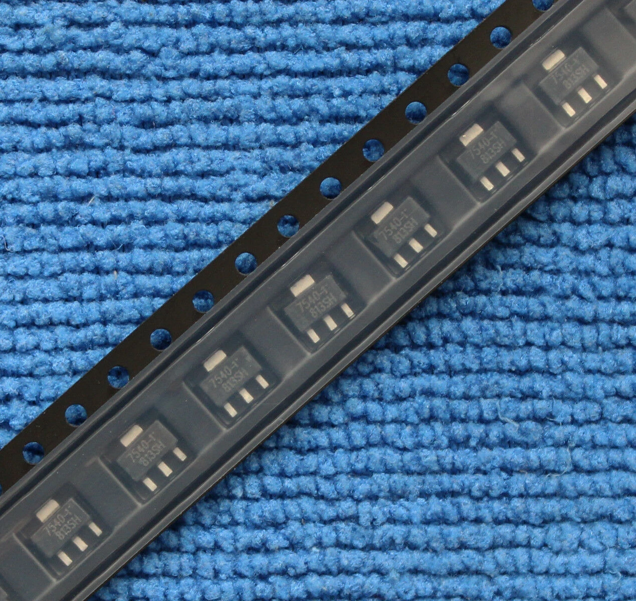 

1 шт./партия HT7540 HT7540A-1 SOT-89