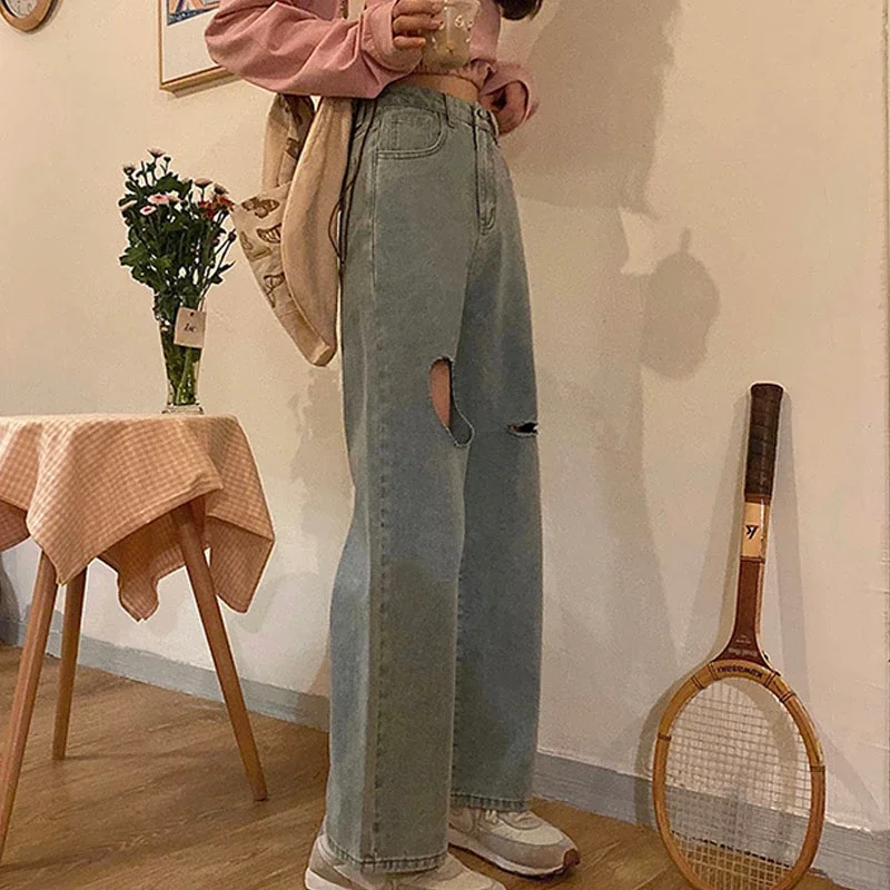 Harajuku 2023 Streetwear Heart Shaped Hole Jeans for Women High Waist Mom Jeans Vintage Black Denim Pant Full Length Indie Jeans
