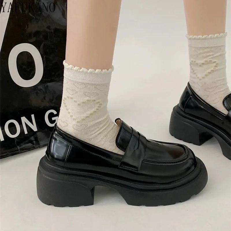 

Retro British Style Chunky Heel Loafers Thick Soled Platform Small Leather Shoes Fashion Increase In Height Ladies Pumps 6CM