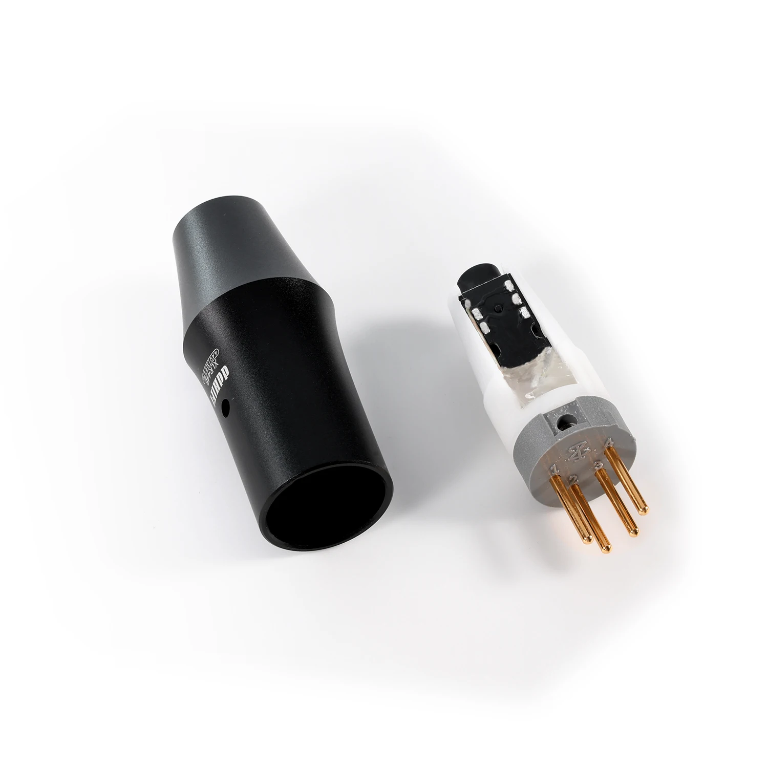 XLR 4pin to 4.4mm Balanced Adapter