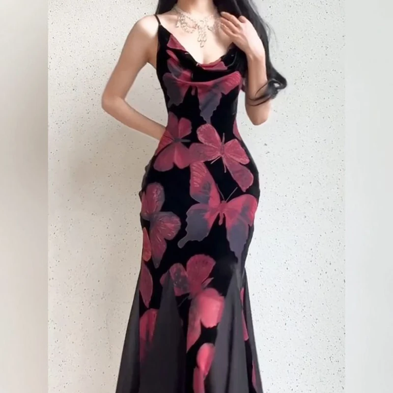 

Retro Spicy Girl Butterfly Print Hanging Strap Dress for Women's Summer 2024 New Slim Fit Wrapped Hip Long Dress