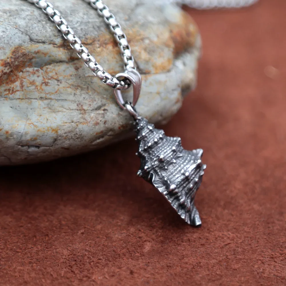 Unique Stainless Steel Seashells Conch Pendant Necklace Punk Sea Shell Necklace For Men Women Fashion Beach Surfing Jewelry Gift 5