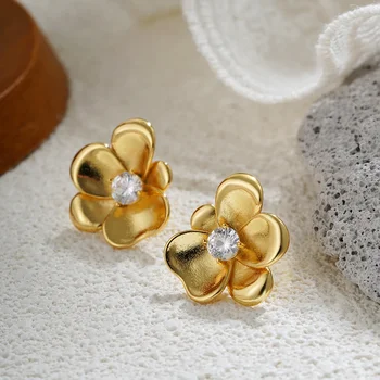 18K Gold Plated Waterproof Lily Flower Rhinestone Stud Earrings Smooth Stainless Steel Petal Shape Vintage Aesthetics Jewelry