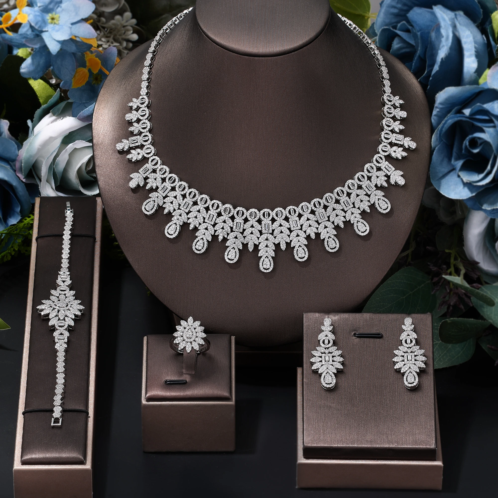 

2024 UAE Nigerian Bridal Jewelry Set for Wedding Luxury 4-piece Full Zircon Women Necklace Earrings Set Jewellery Accessories