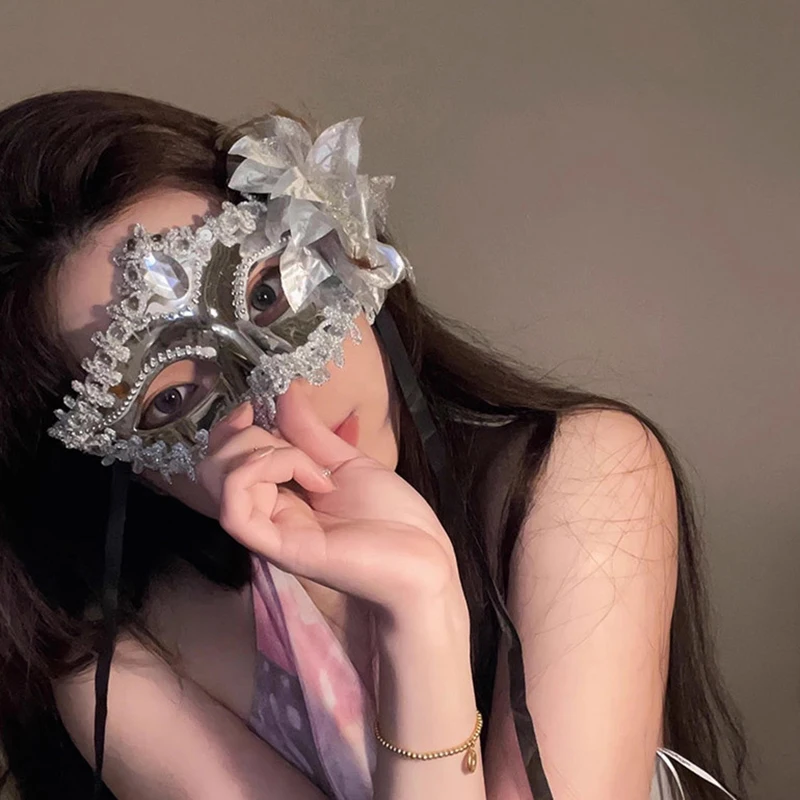 Flowers Feathers Rhinestones Princess Masquerade Masks Nightclub Party Show Halloween Dance Decorate Stage Ancient Performance
