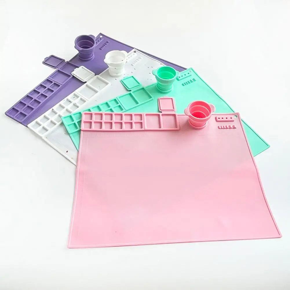 Color Separator Craft Mat Heat Resistant Silicone Painting Mat for Artists Kids Collapsible Cup Craft for Resin Painting