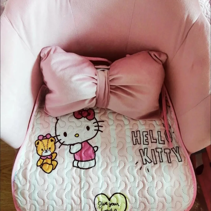 Sanrio Hello Kitty Women's Chair Cushion Four Seasons Universal Office