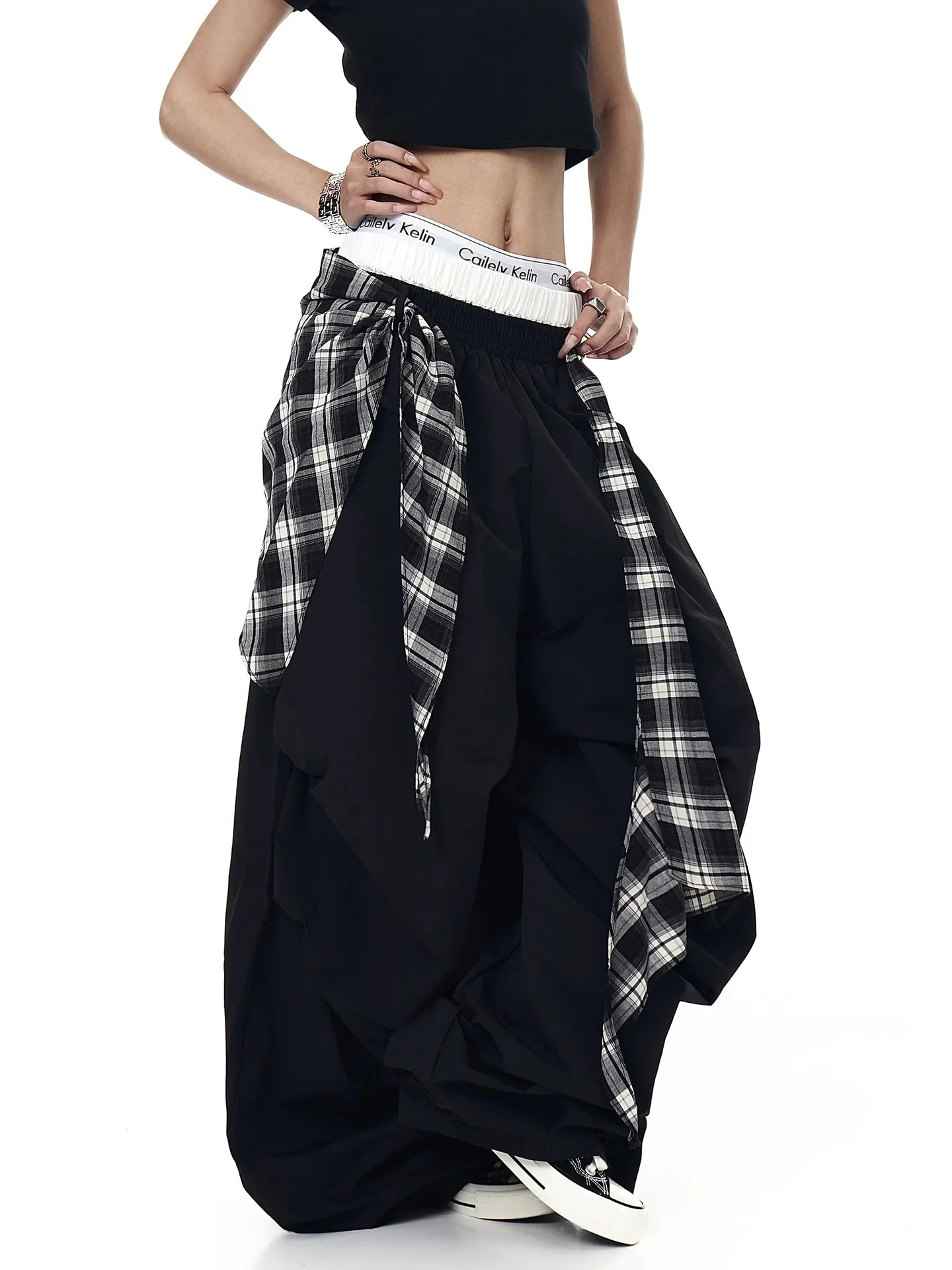 Black (with silk scarf)