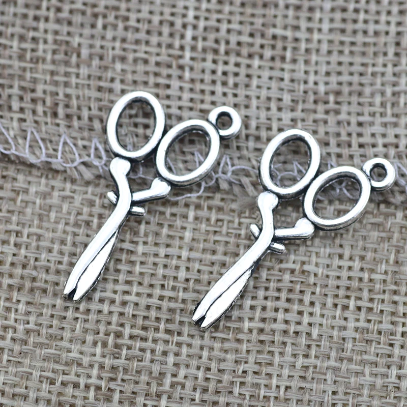 20 Pieces 15*30mm Mixed Alloy Antique Silver Color  Scissor Tool Charms Vintage Pendant Accessory For DIY Jewelry Making